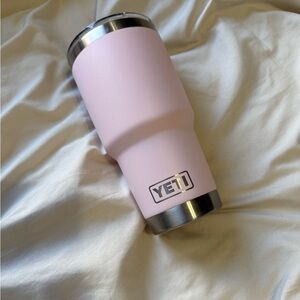 New yeti rambler 30oz